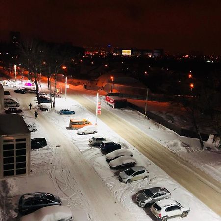 Comfortable Apartment Near Metro Charkov Buitenkant foto