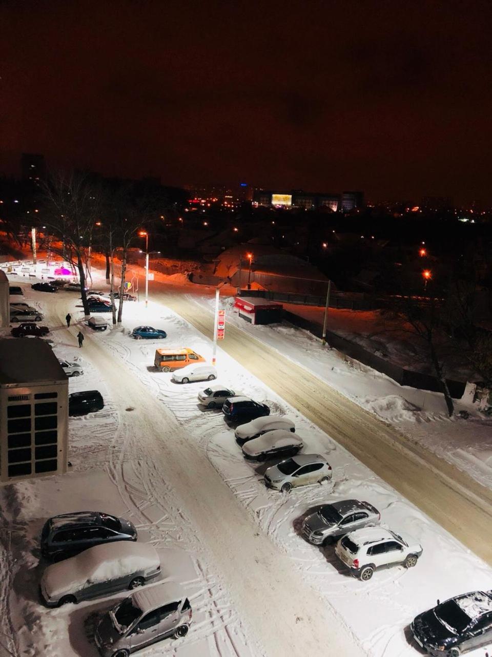 Comfortable Apartment Near Metro Charkov Buitenkant foto