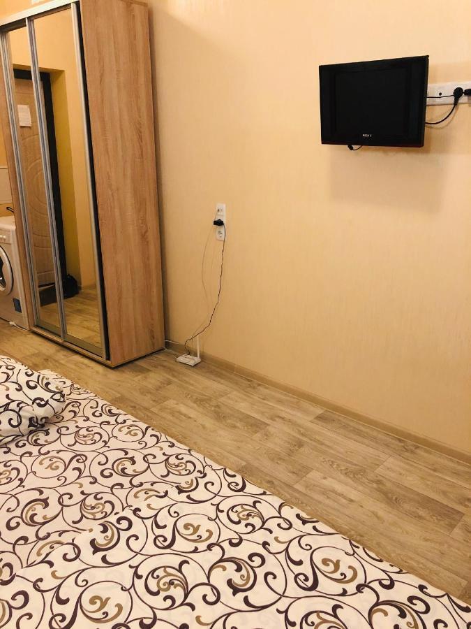 Comfortable Apartment Near Metro Charkov Buitenkant foto